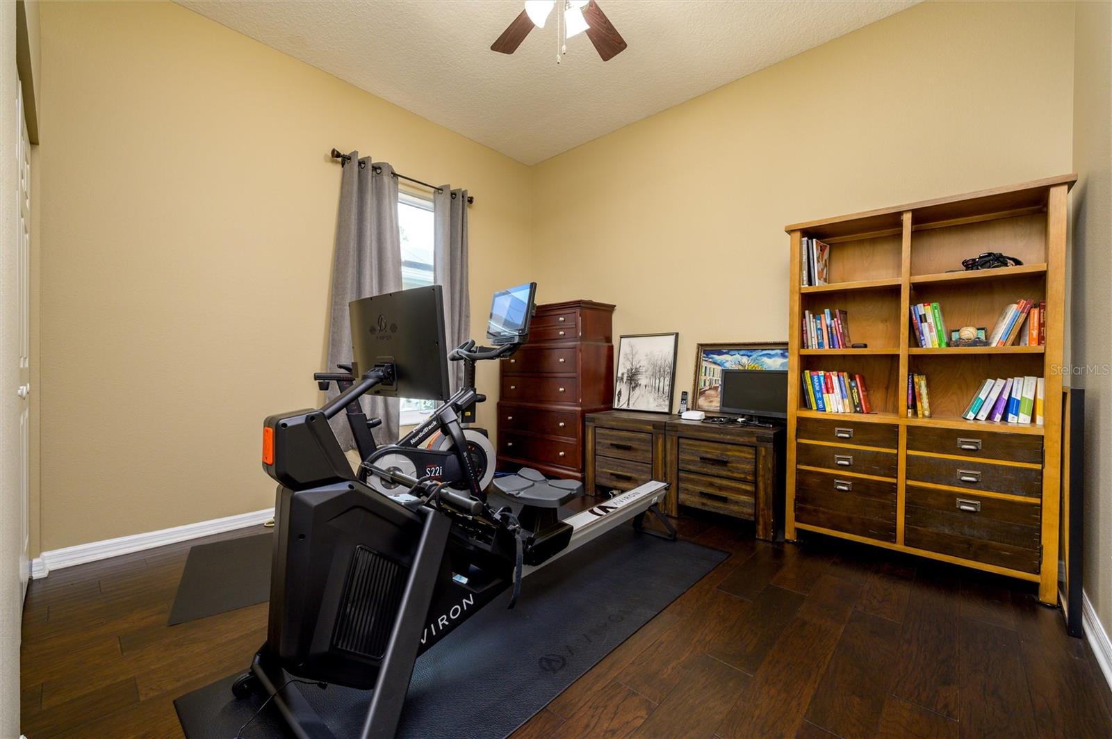 Image 26 of 47 For 17521 Edinburgh Drive