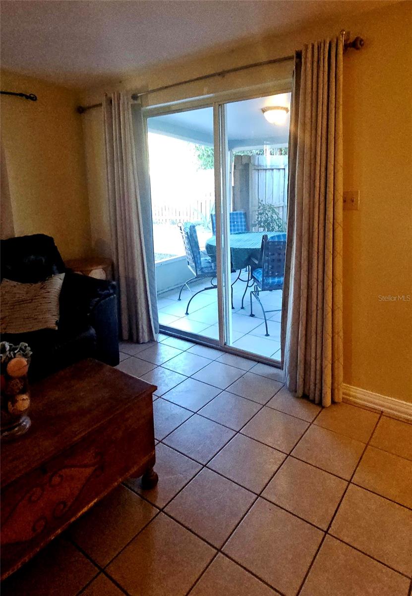 Image 43 of 61 For 1610 Indiana Avenue