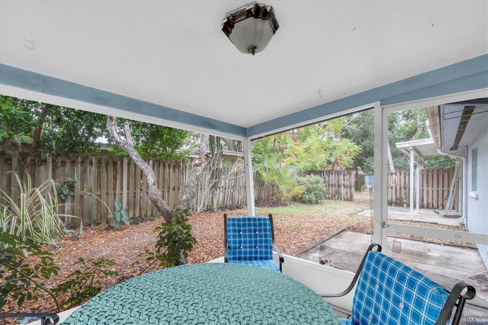 Image 45 of 61 For 1610 Indiana Avenue