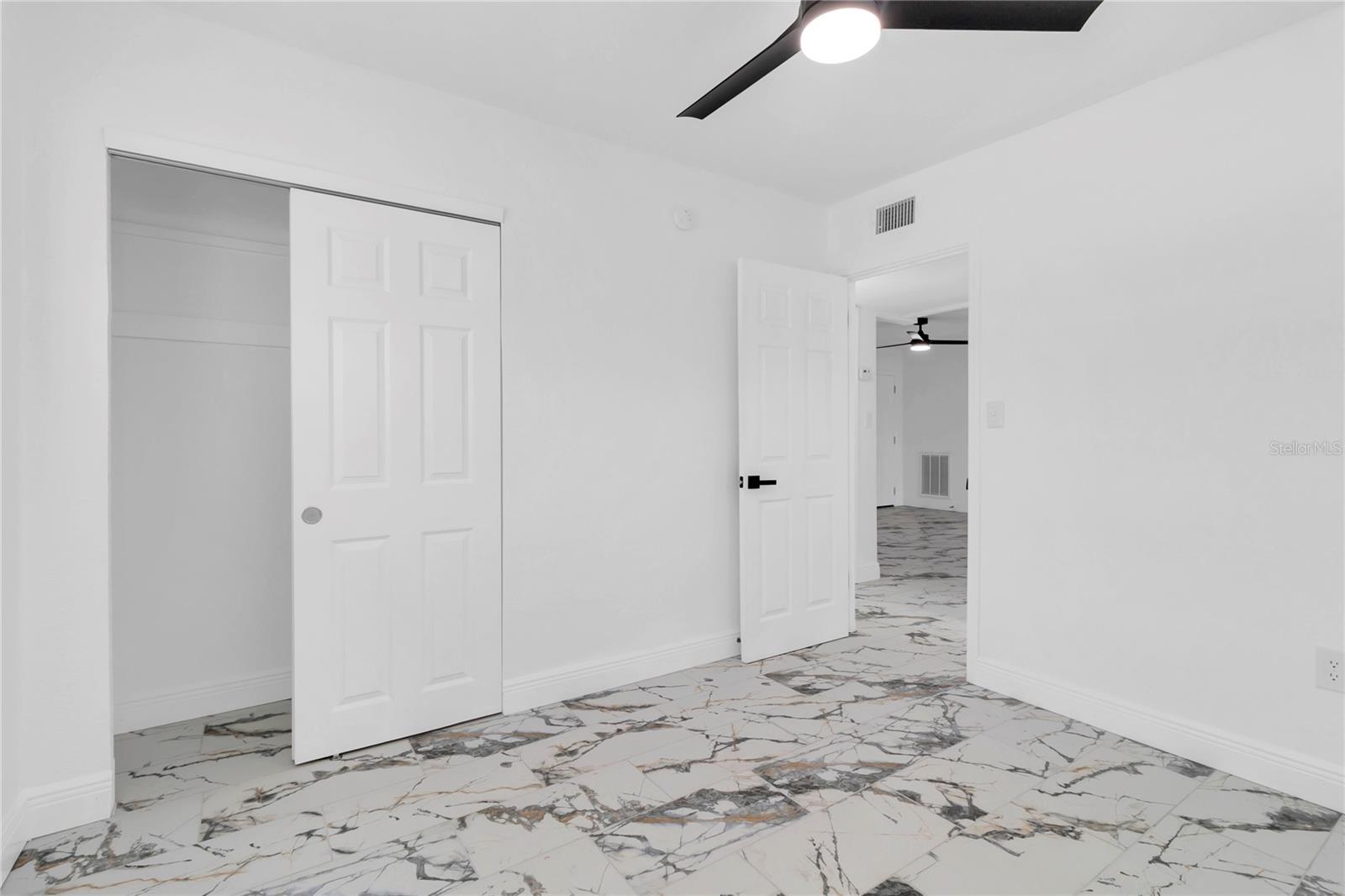 Image 19 of 29 For 7320 Oelsner Street