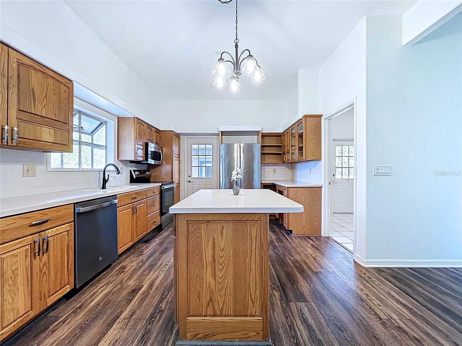 Image 14 of 42 For 4103 Rye Road