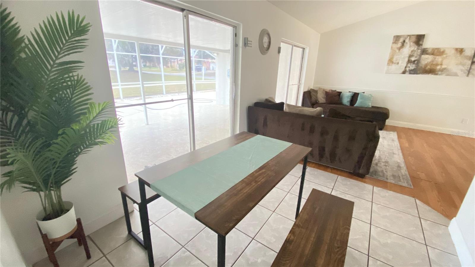 Image 24 of 30 For 1001 Lester Ridge Court