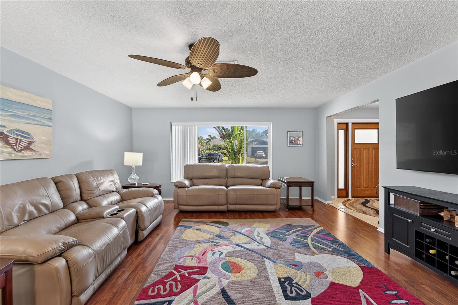 Image 11 of 34 For 2308 Hawthorne Drive