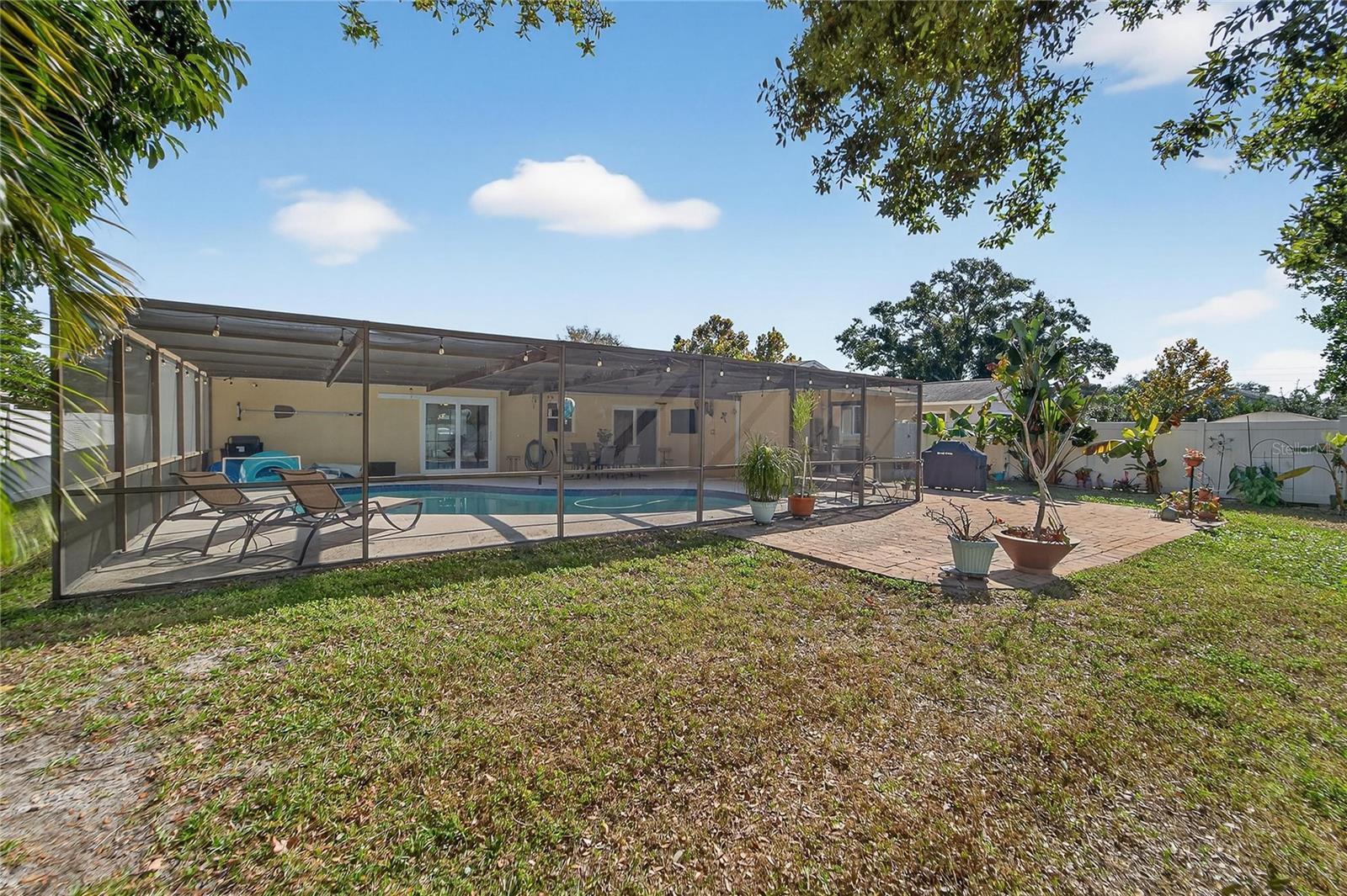 Image 30 of 34 For 2308 Hawthorne Drive