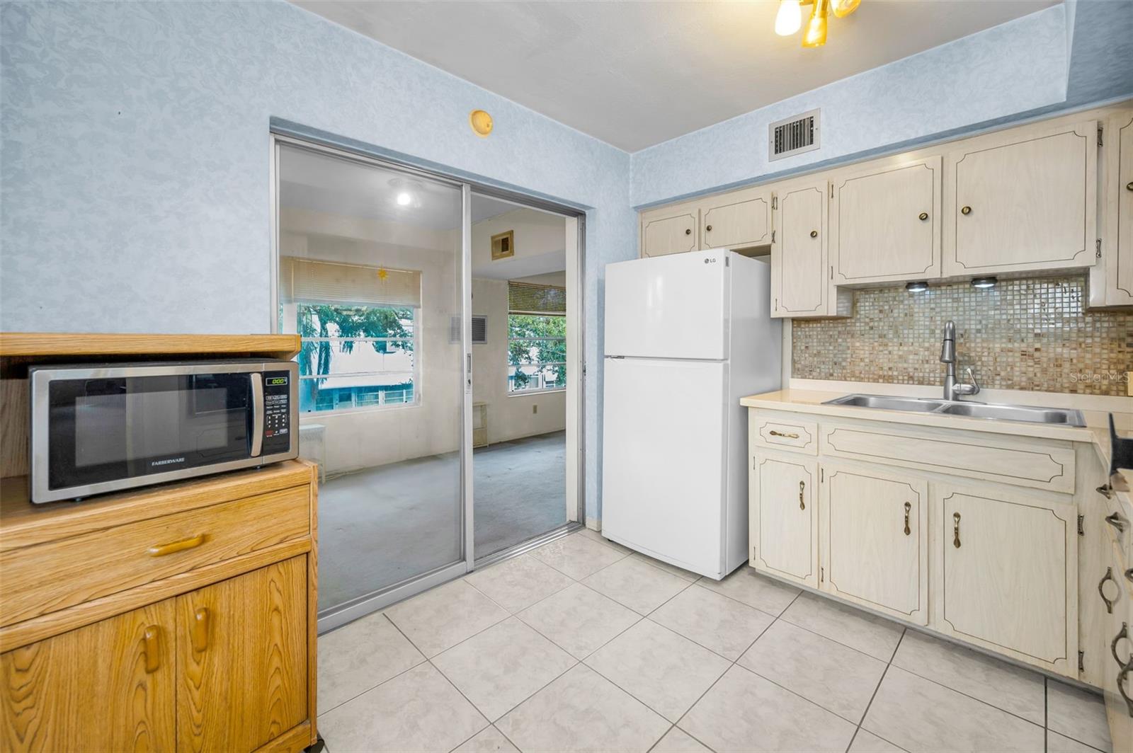 Image 14 of 53 For 4151 55th Way N 1058