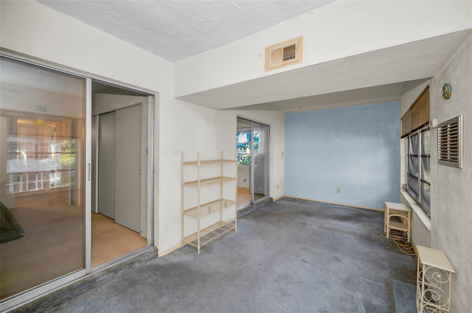 Image 17 of 53 For 4151 55th Way N 1058