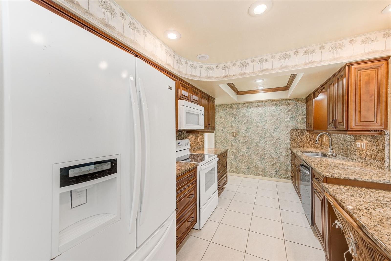 Image 14 of 51 For 6796 122nd Street