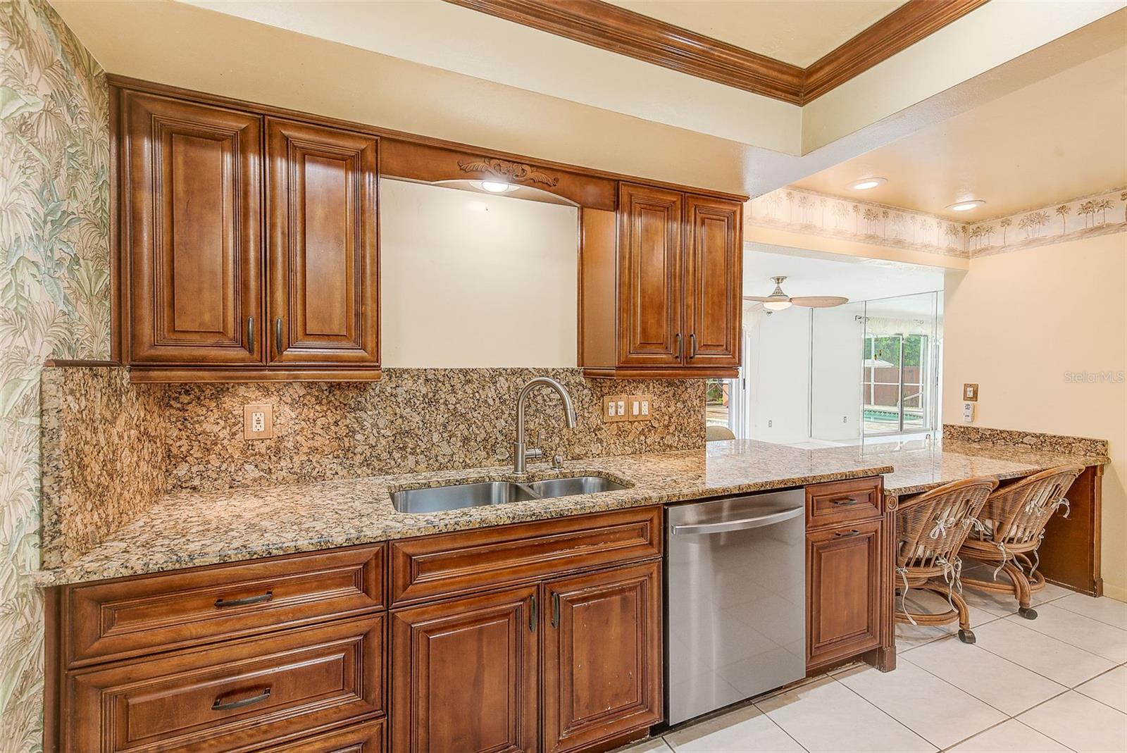 Image 16 of 51 For 6796 122nd Street