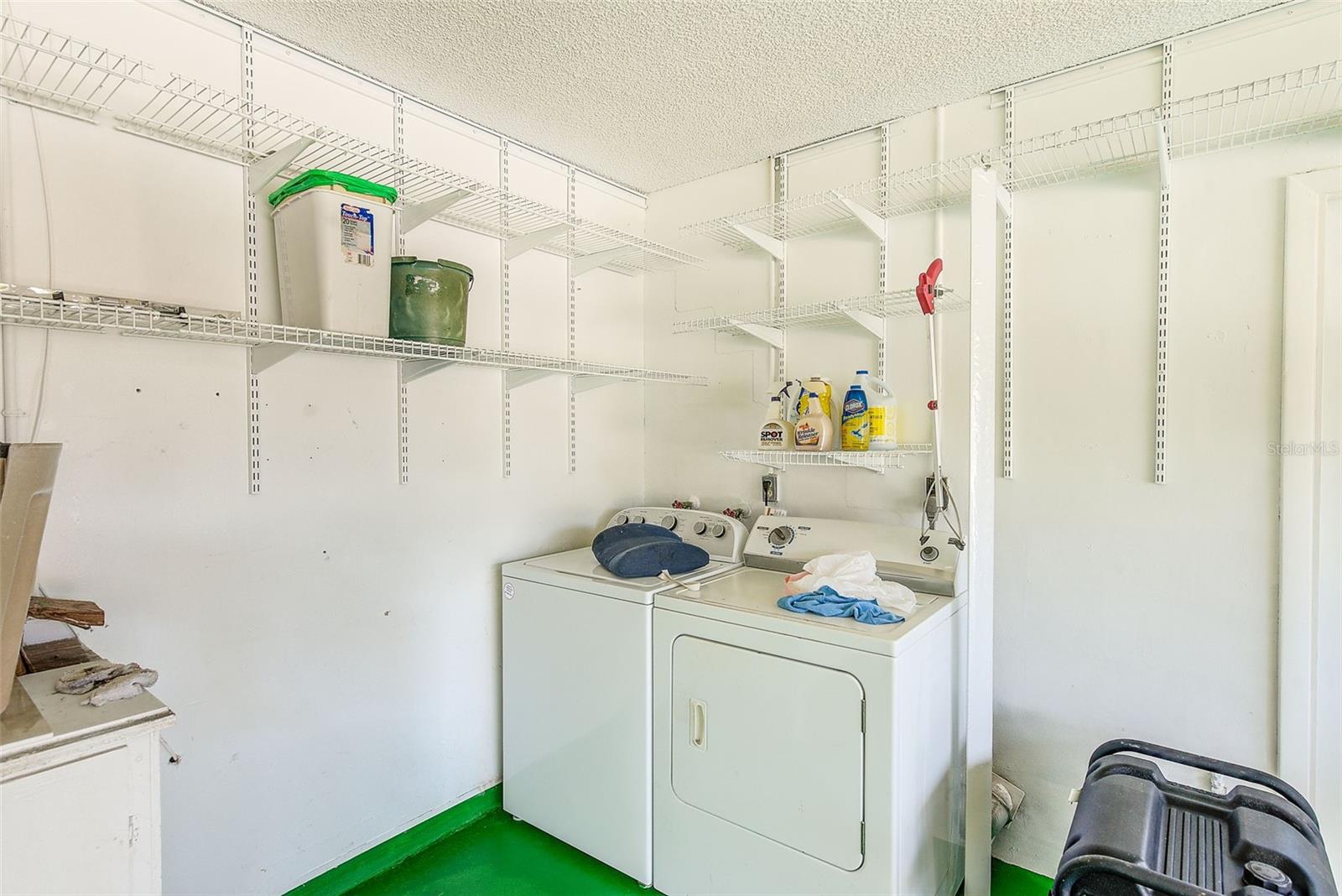 Image 23 of 51 For 6796 122nd Street