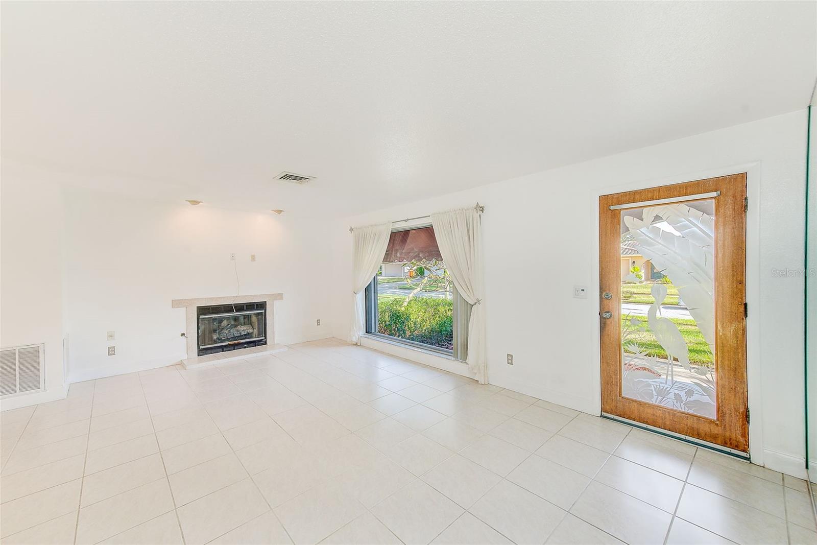 Image 3 of 51 For 6796 122nd Street