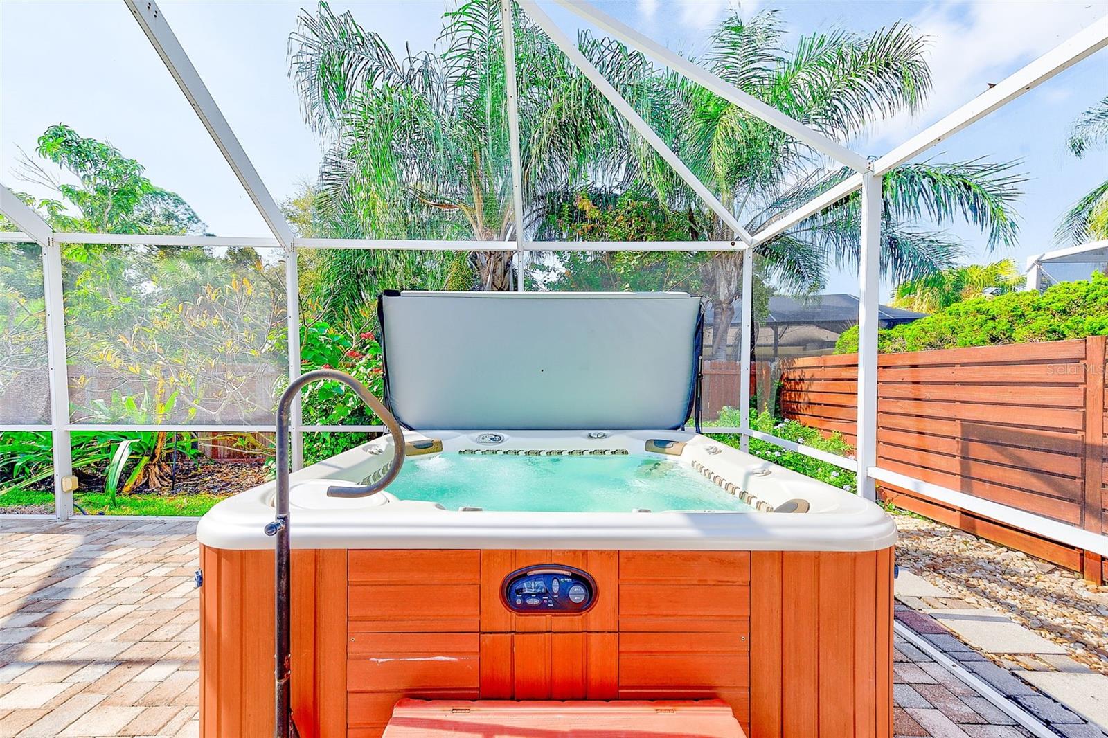 Image 36 of 51 For 6796 122nd Street