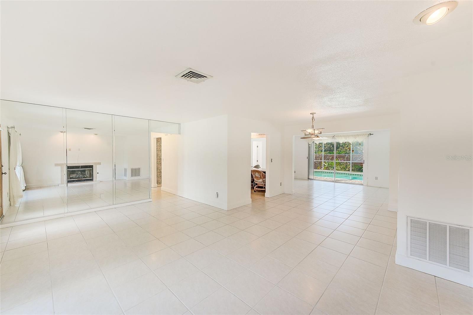 Image 5 of 51 For 6796 122nd Street