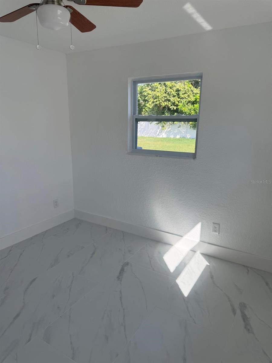 Image 26 of 32 For 4119 Harrisburg Street Ne