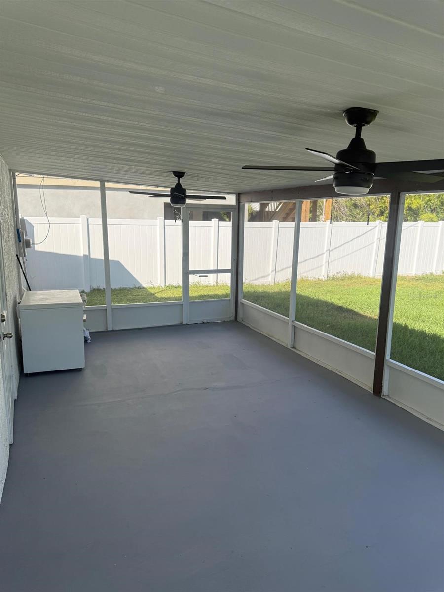 Image 29 of 32 For 4119 Harrisburg Street Ne