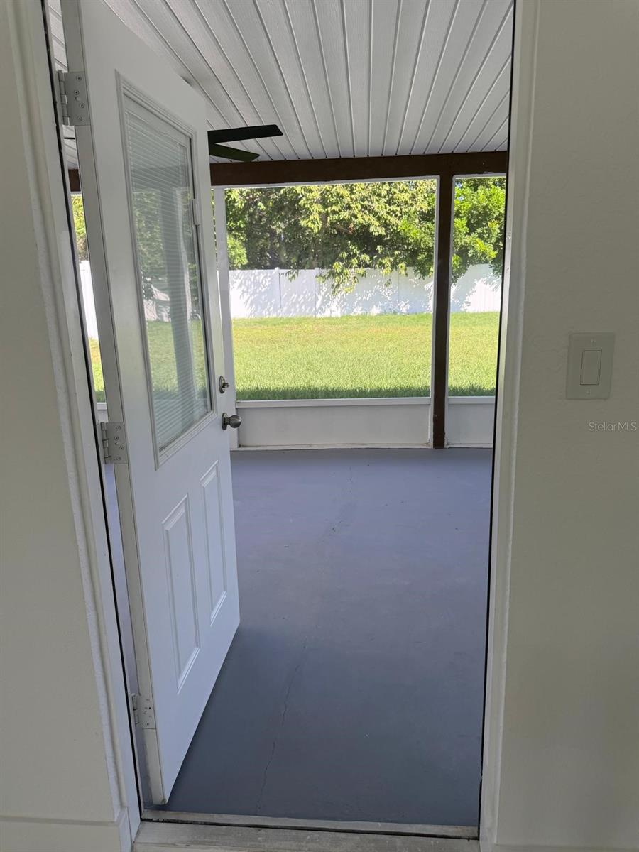 Image 30 of 32 For 4119 Harrisburg Street Ne