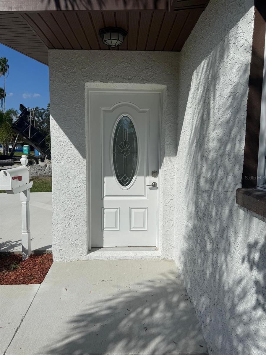 Image 6 of 32 For 4119 Harrisburg Street Ne