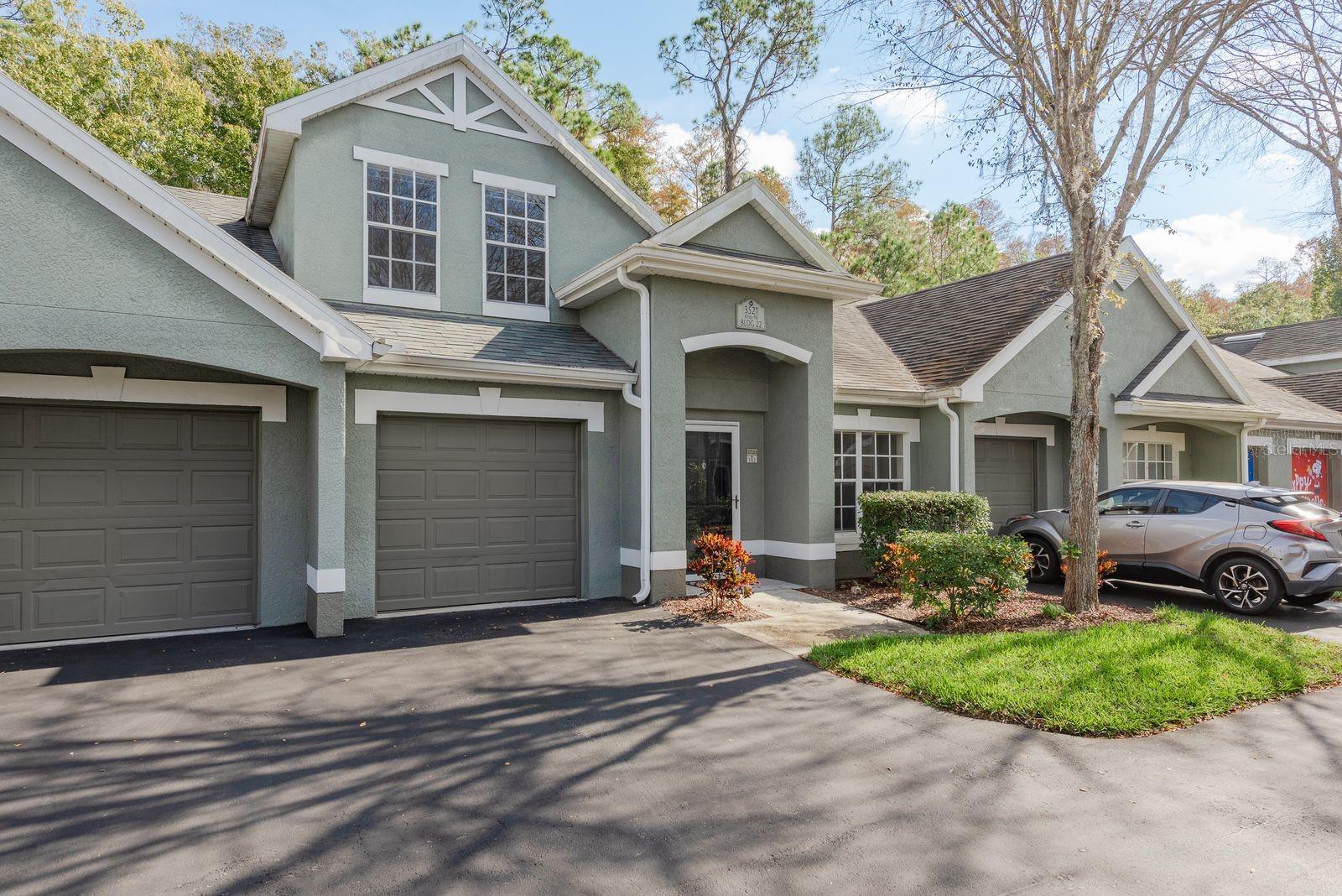 Image 3 of 50 For 3521 Kings Road 102