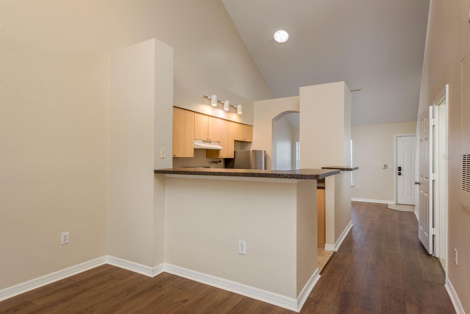 Image 6 of 50 For 3521 Kings Road 102