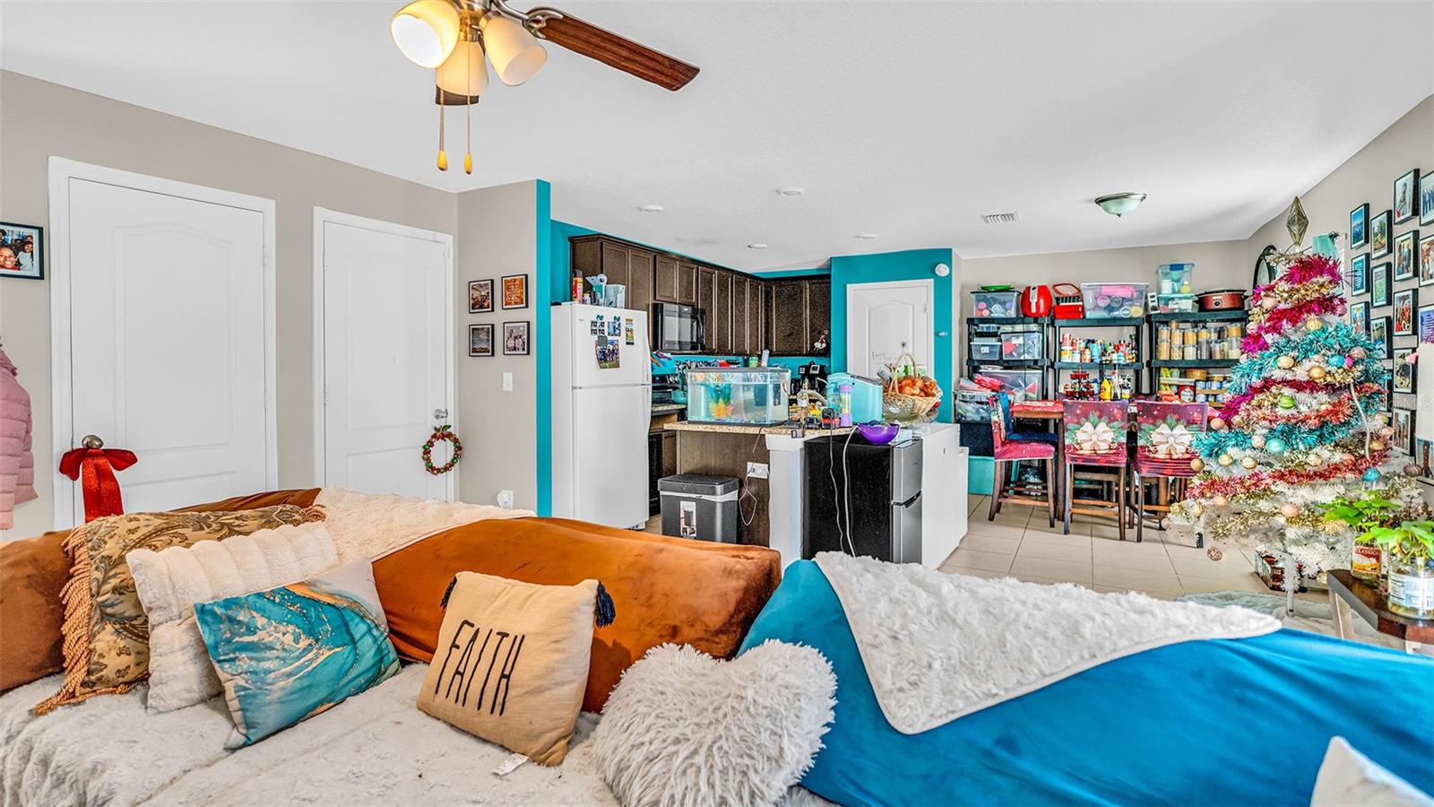 Image 12 of 36 For 6512 Firespike Court