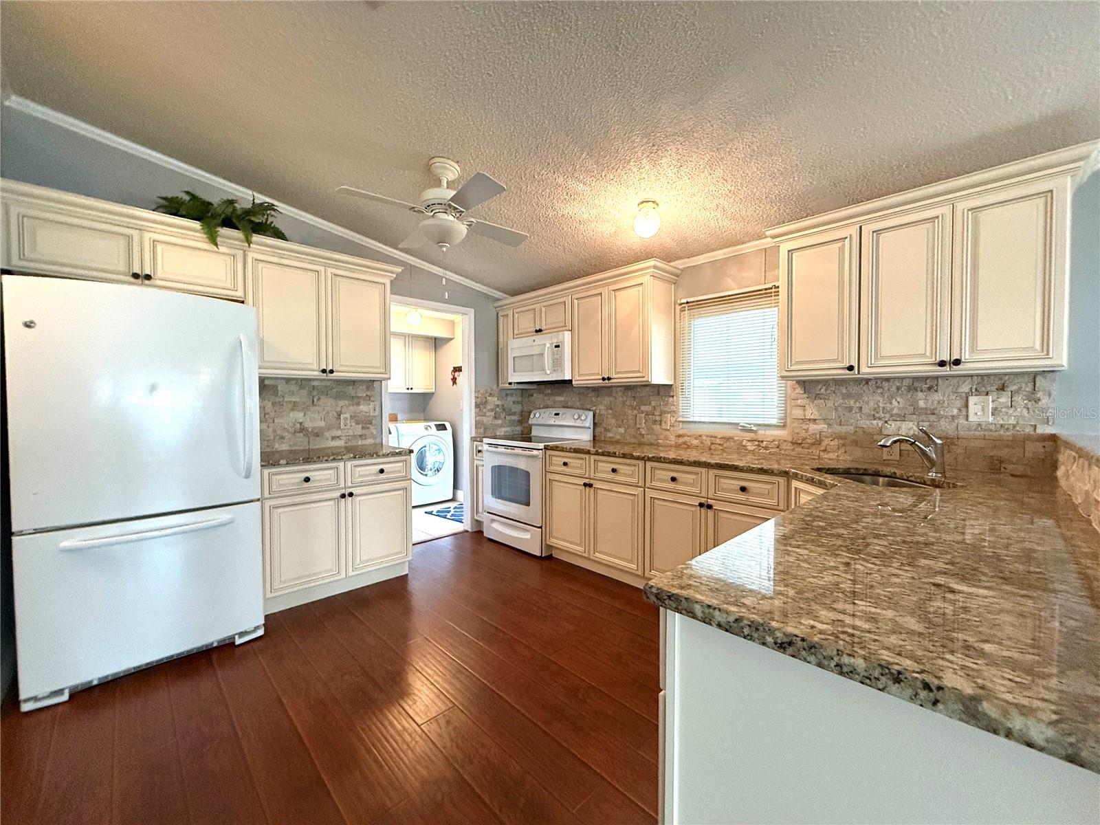 Image 6 of 20 For 112 Saint Pierres Way