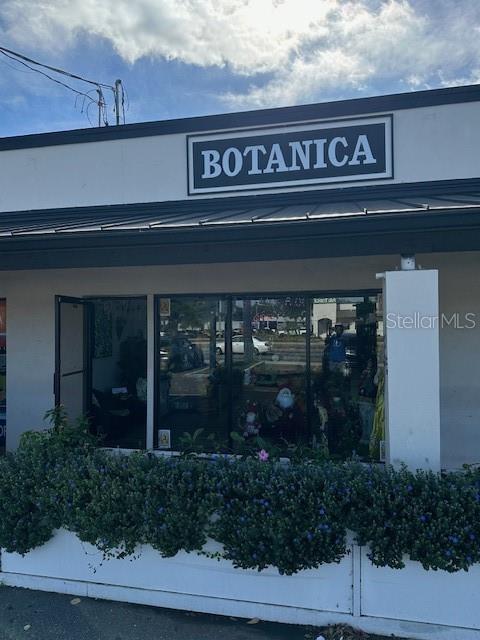 Image 2 of 4 For 3260 Hillsborough Avenue 106