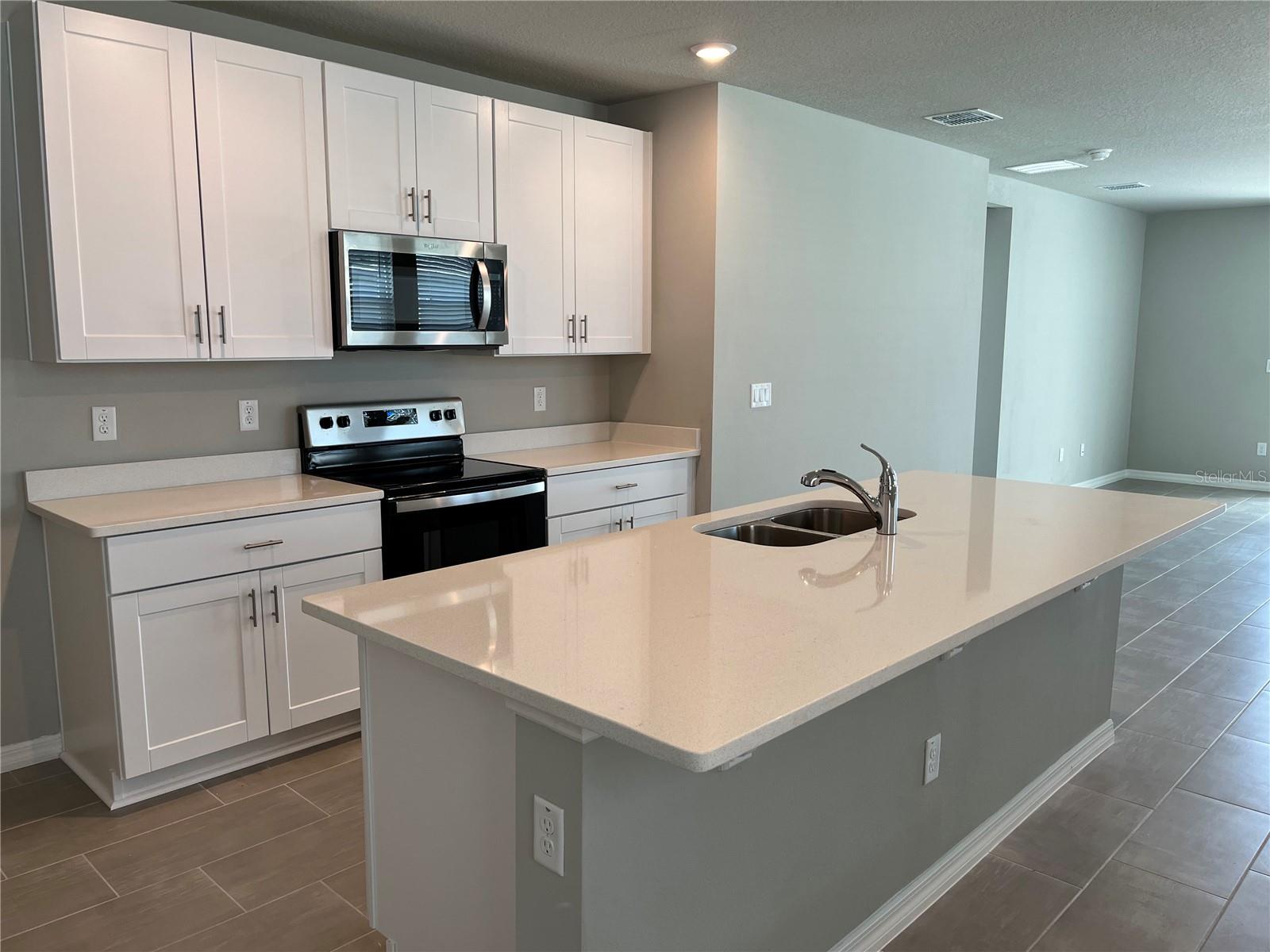 Image 6 of 27 For 34823 Telluride Lane