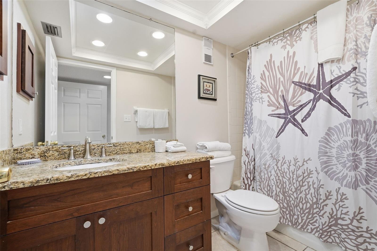 Image 17 of 43 For 17450 Gulf Boulevard 104