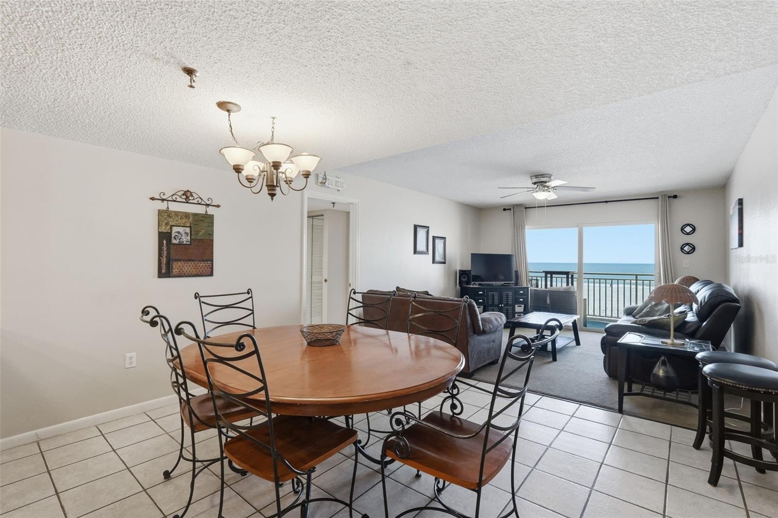 Image 21 of 43 For 17450 Gulf Boulevard 104
