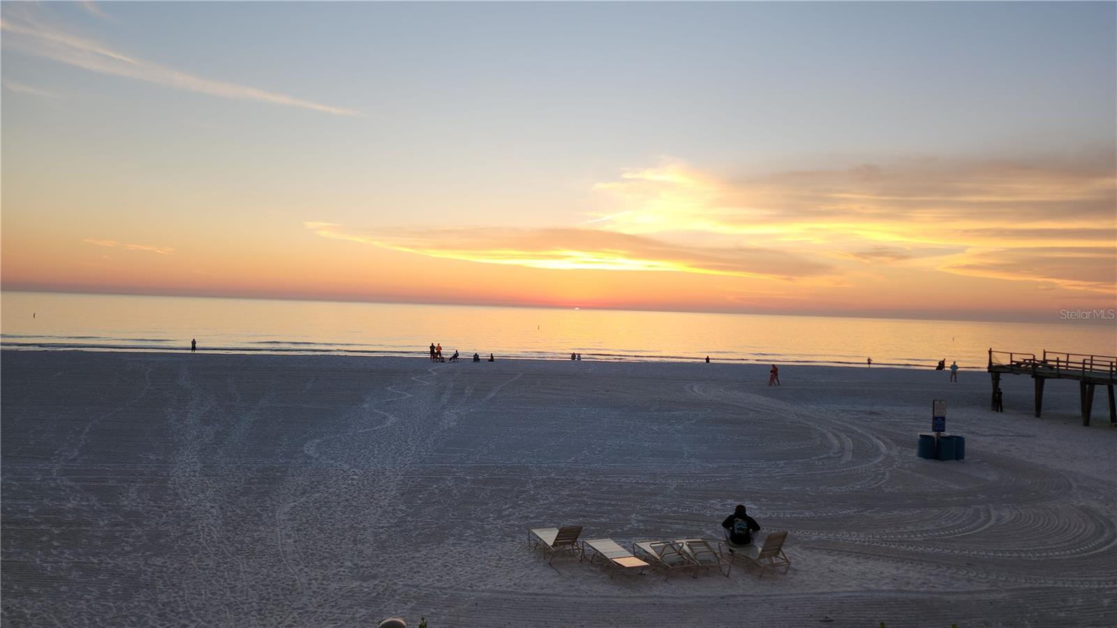 Image 8 of 43 For 17450 Gulf Boulevard 104