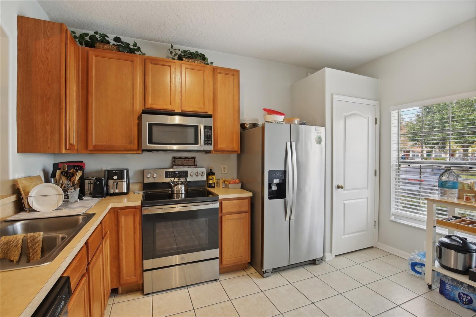 Image 3 of 26 For 30352 Elderwood Drive