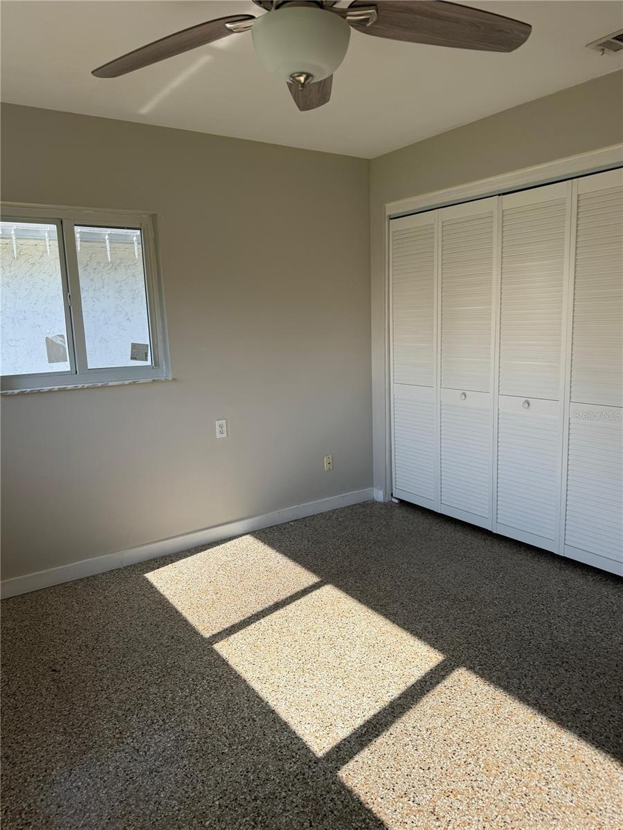 Image 12 of 35 For 2331 Oak Street