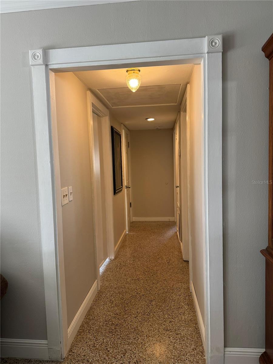 Image 15 of 35 For 2331 Oak Street