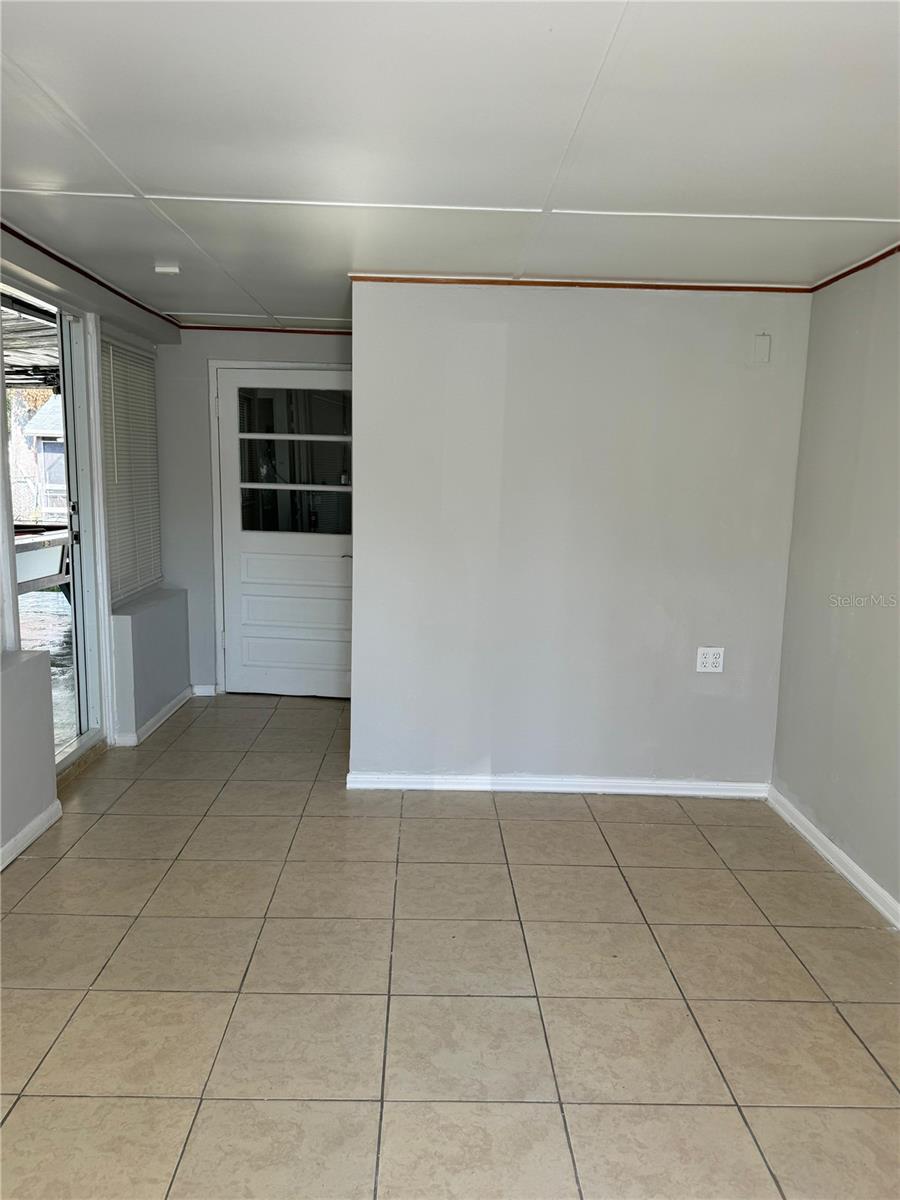 Image 20 of 35 For 2331 Oak Street