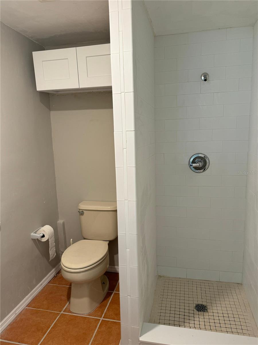 Image 28 of 35 For 2331 Oak Street