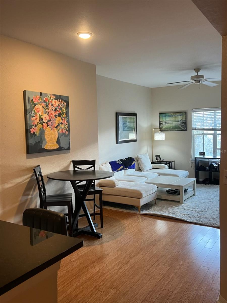 Image 8 of 18 For 200 4th Avenue S 302