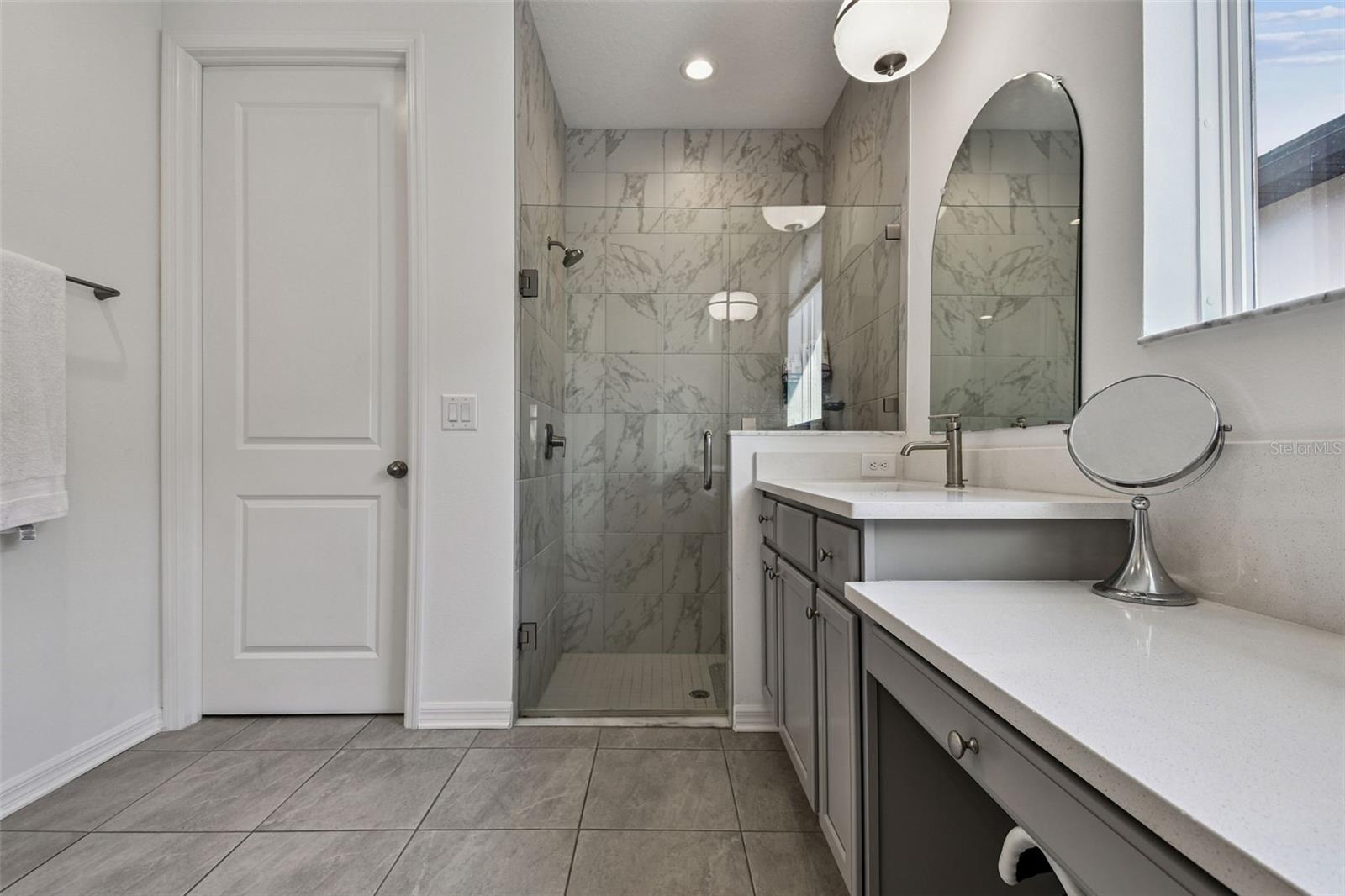 Image 29 of 52 For 11823 Armada Way