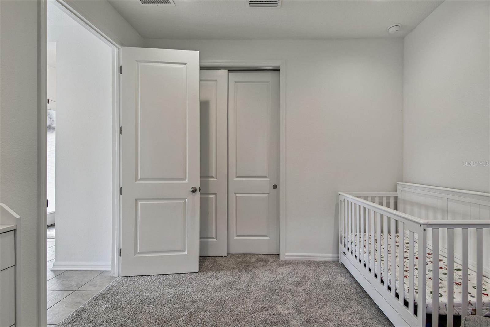 Image 32 of 52 For 11823 Armada Way