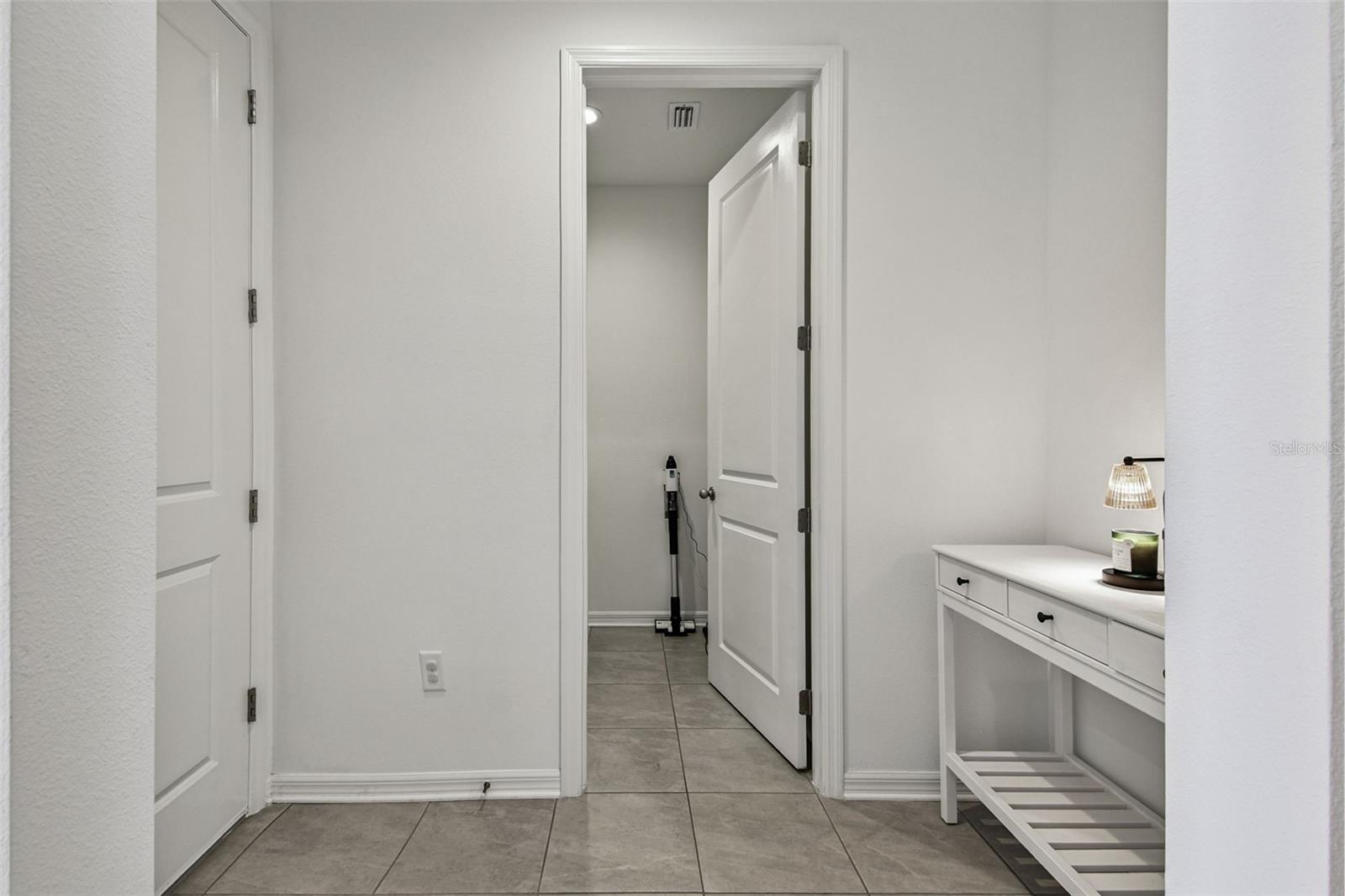 Image 38 of 52 For 11823 Armada Way