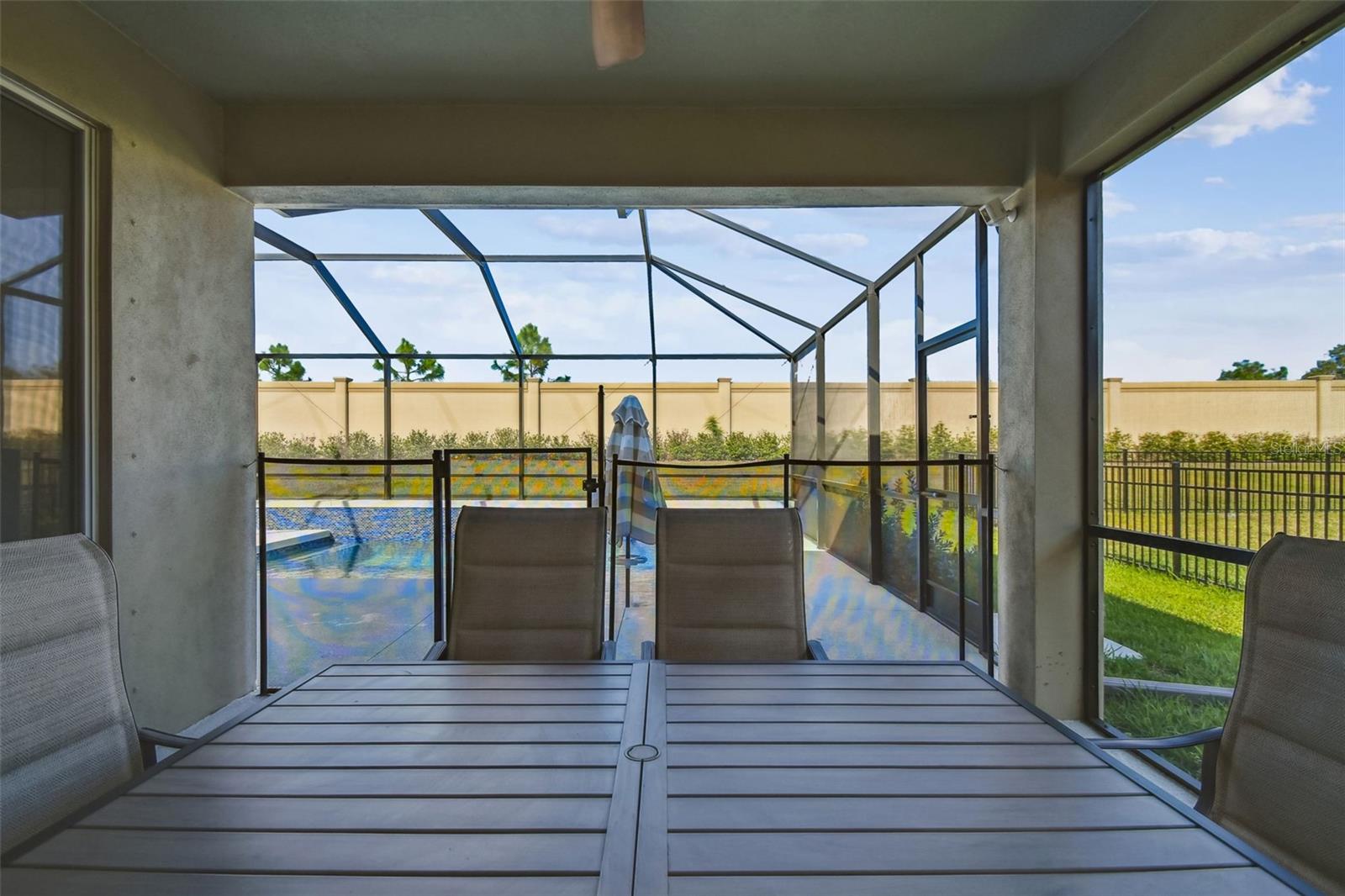 Image 40 of 52 For 11823 Armada Way