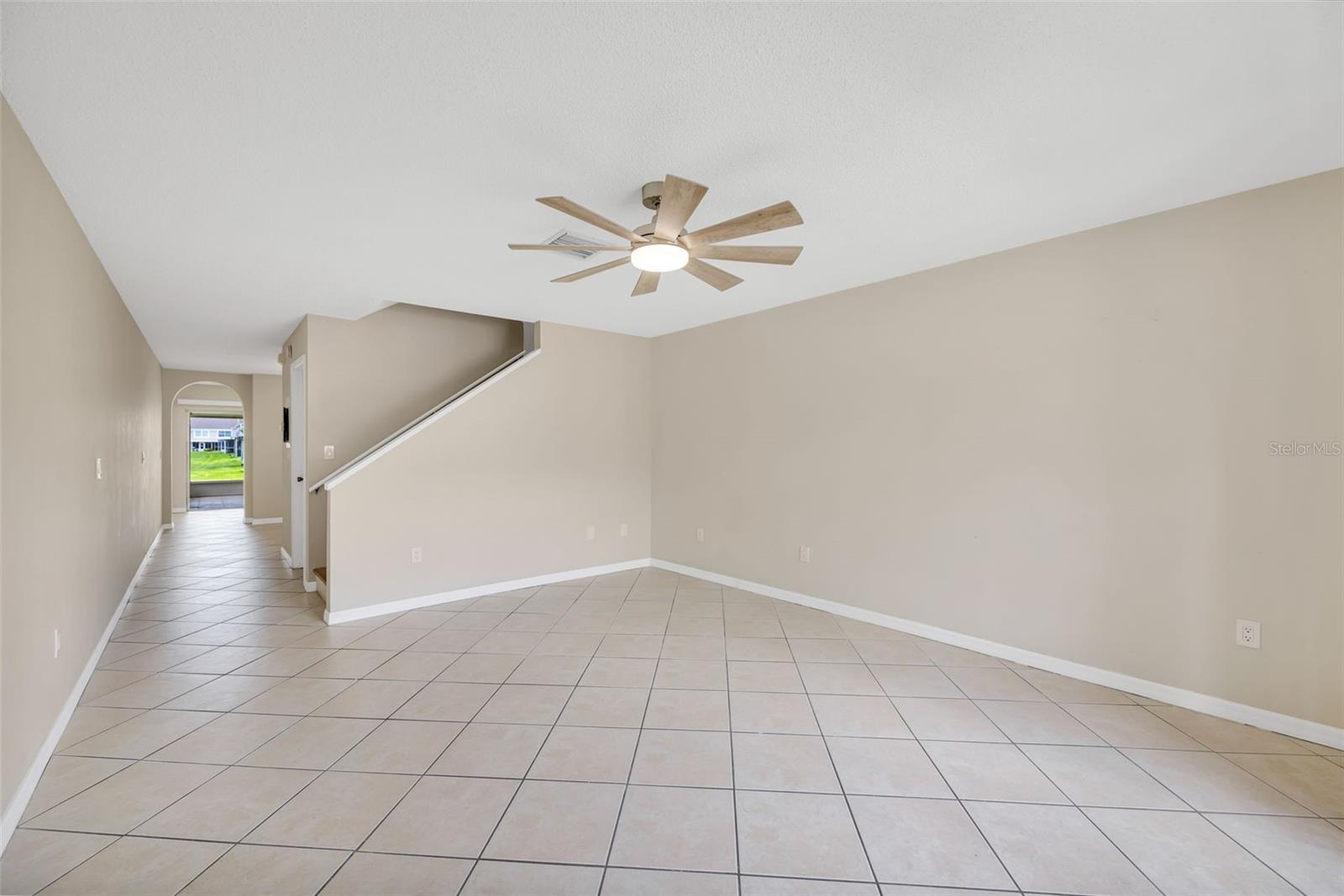 Image 10 of 36 For 632 Kensington Lake Cir