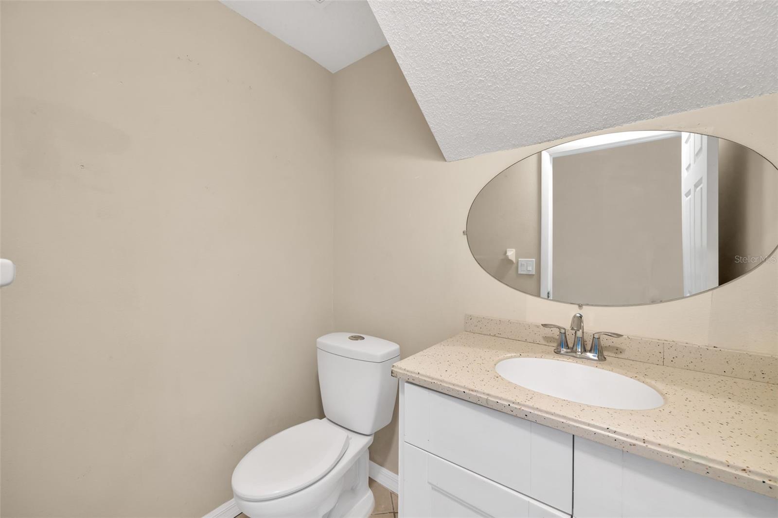 Image 18 of 36 For 632 Kensington Lake Cir