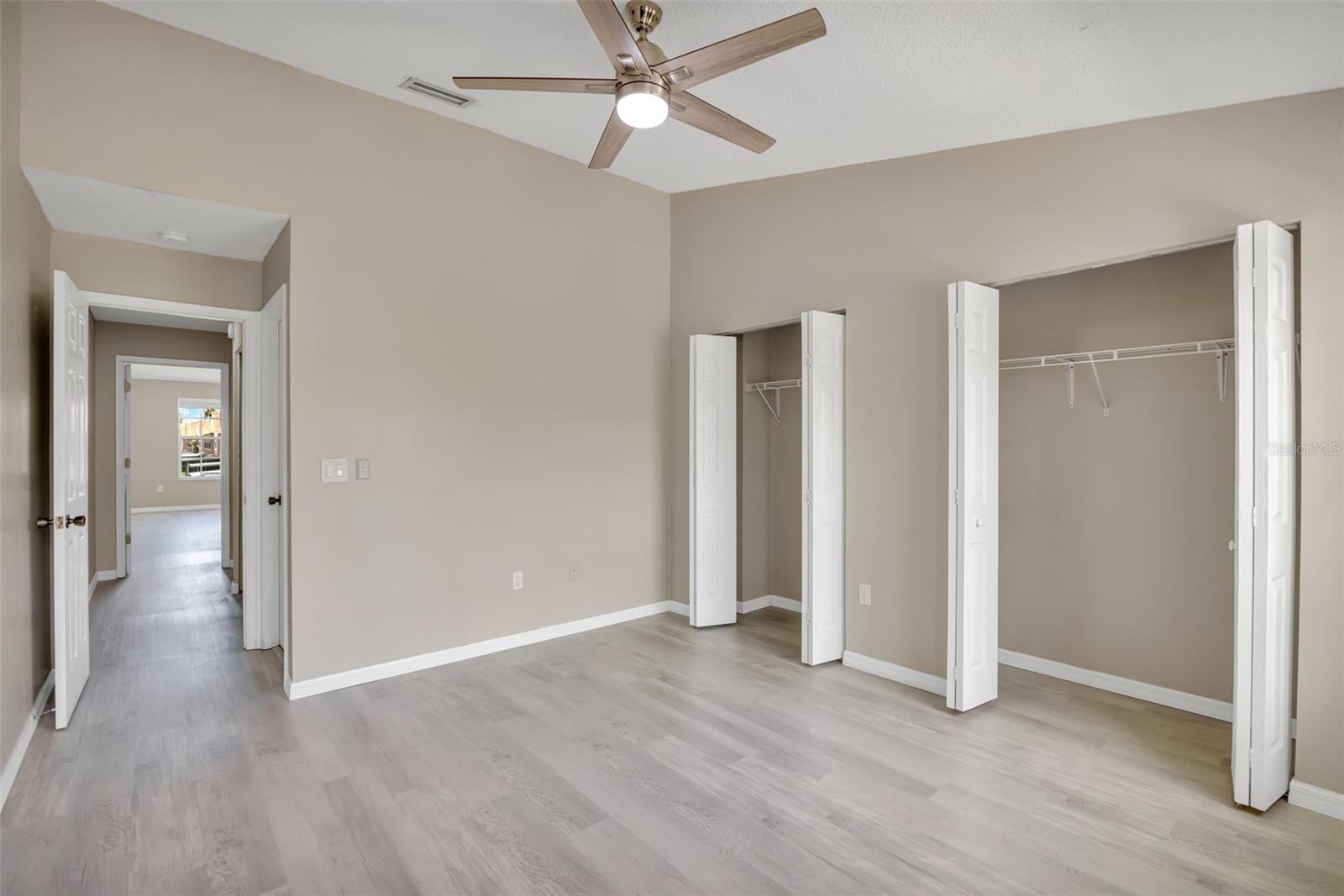 Image 24 of 36 For 632 Kensington Lake Cir