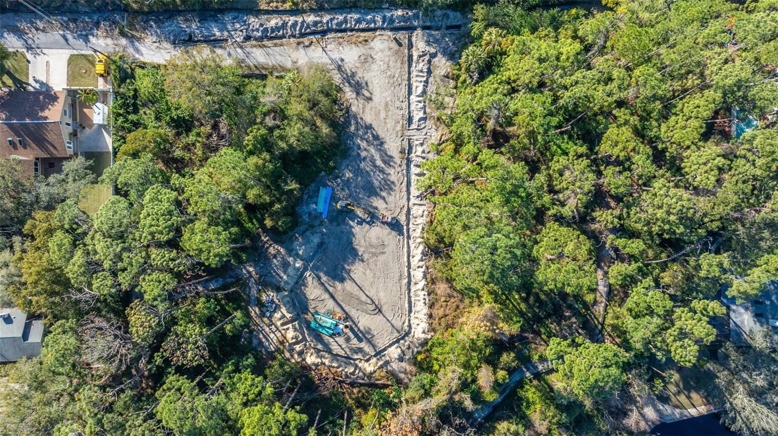 Image 14 of 20 For 1302 Almaria Court