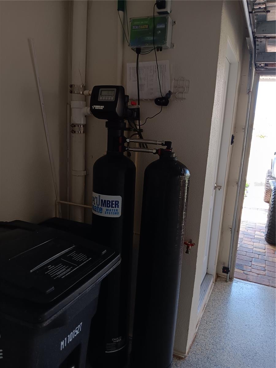 Image 16 of 67 For 200 Brightwater Drive 1