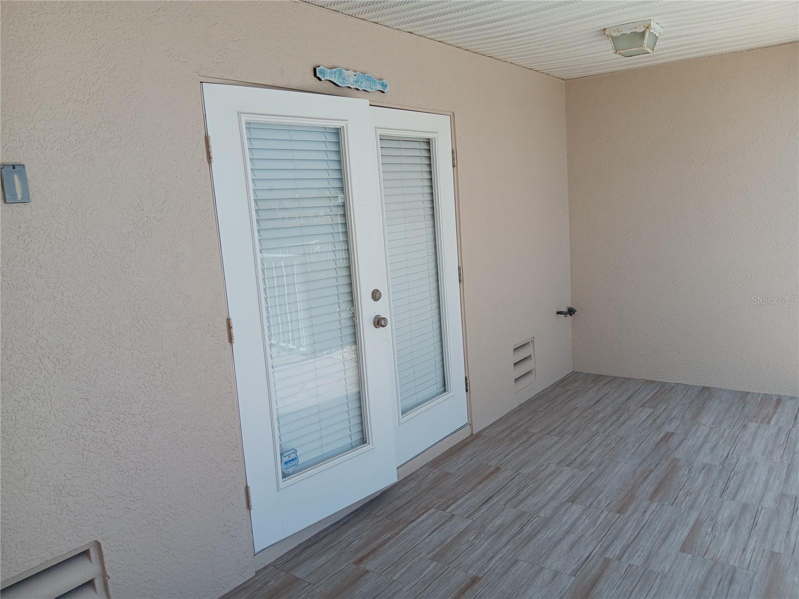 Image 9 of 67 For 200 Brightwater Drive 1