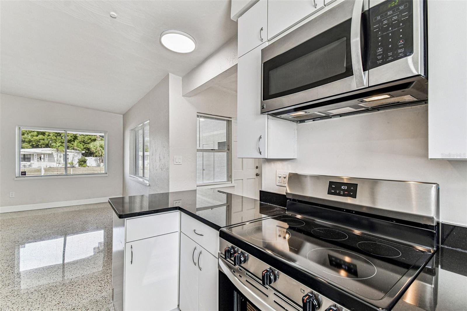 Image 16 of 42 For 4430 13th Avenue N