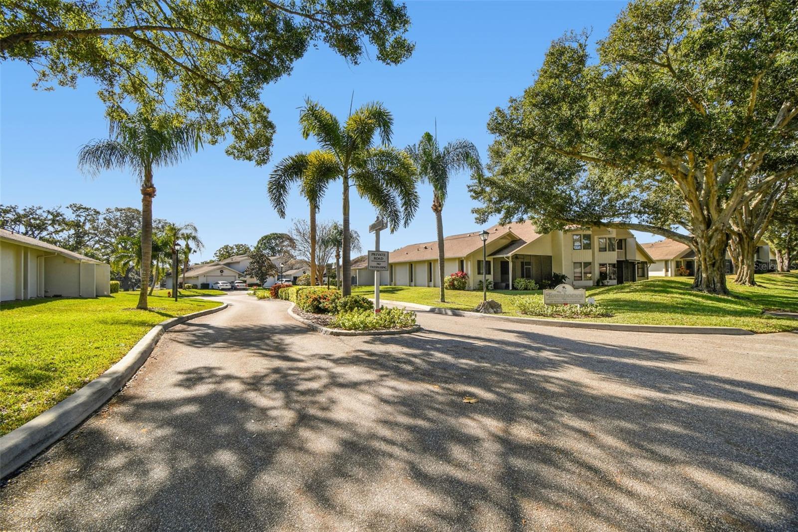 Image 46 of 47 For 474 Lakeview Drive 28