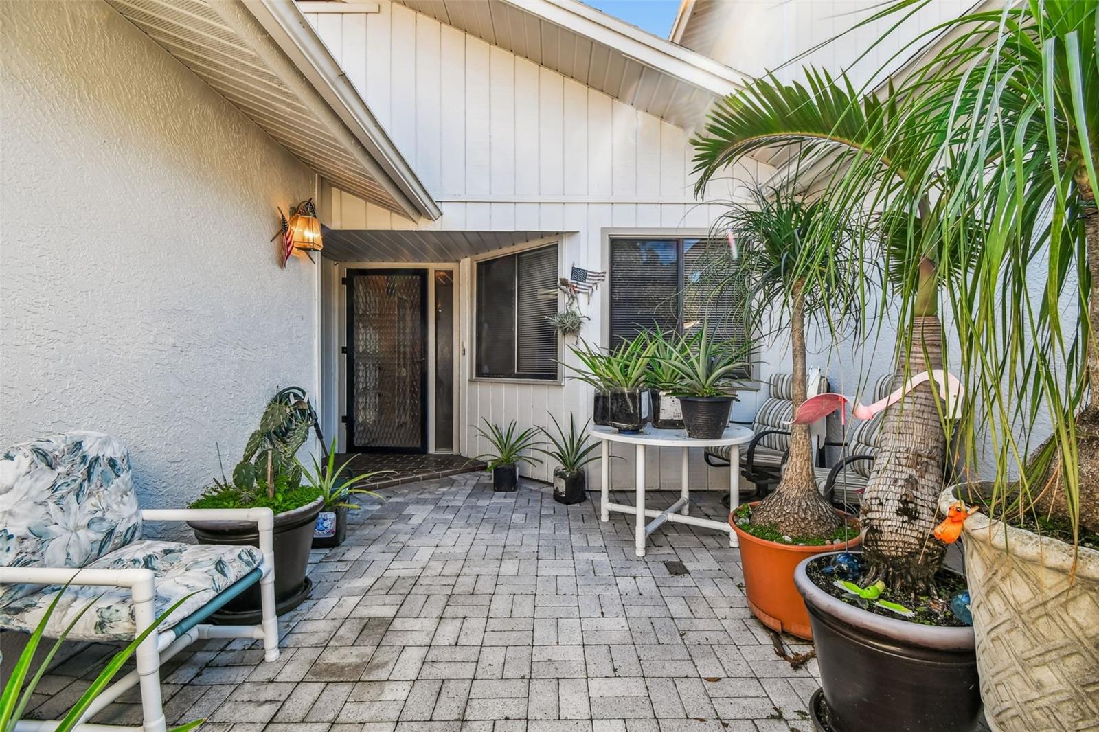 Image 7 of 47 For 474 Lakeview Drive 28