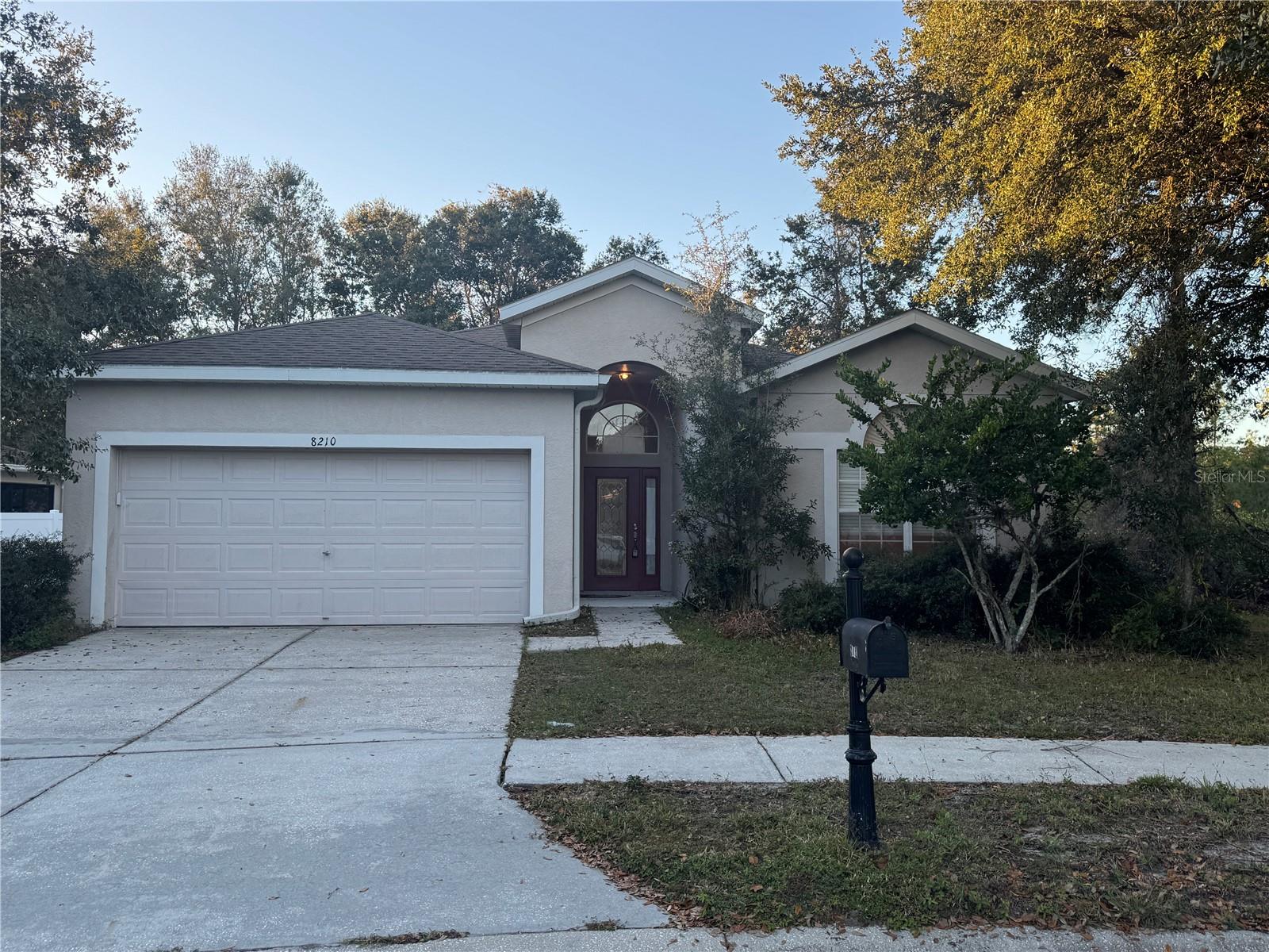 Details for 8210 Whistling Pine Way, TAMPA, FL 33647