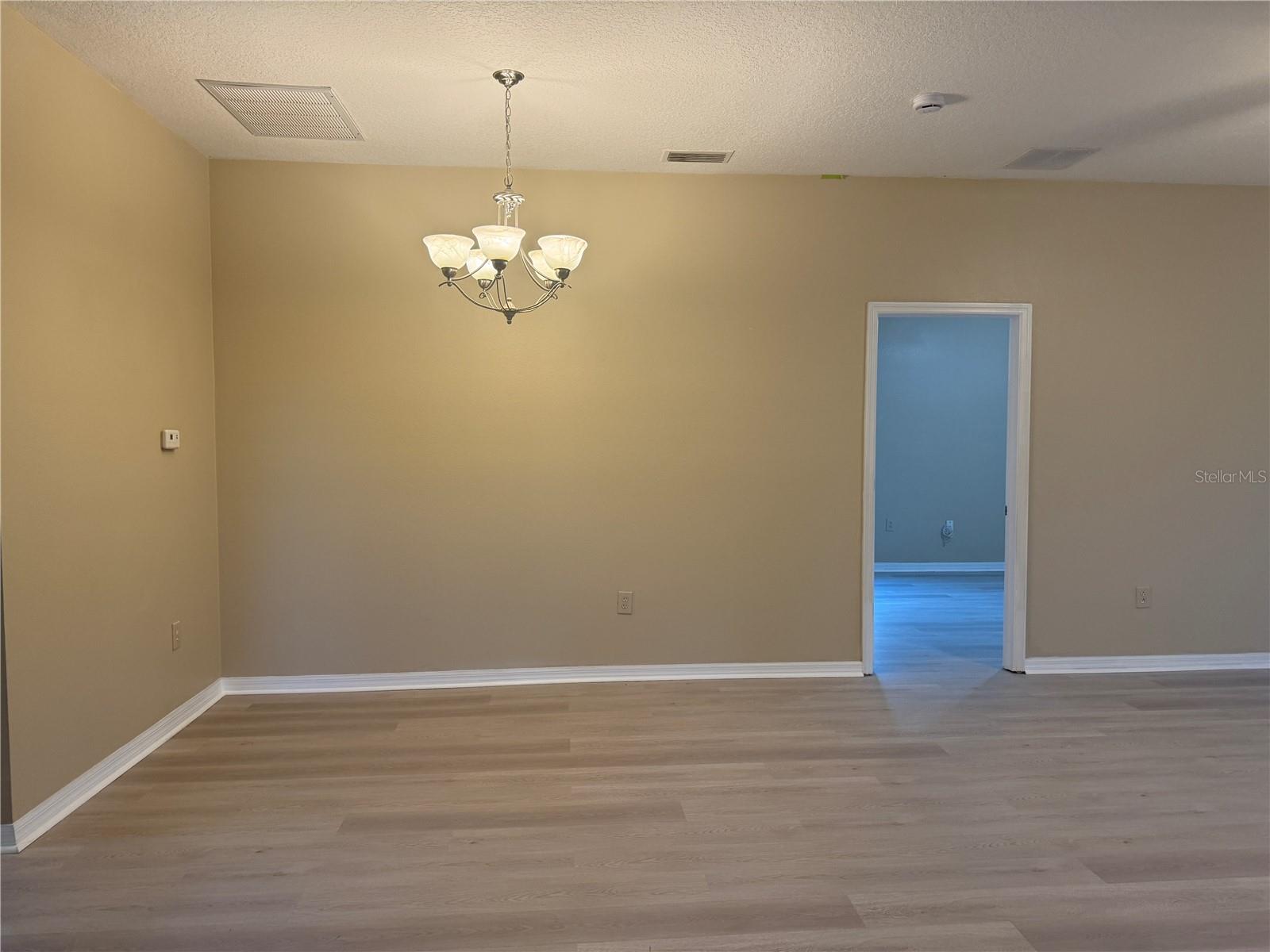 Image 22 of 66 For 8210 Whistling Pine Way